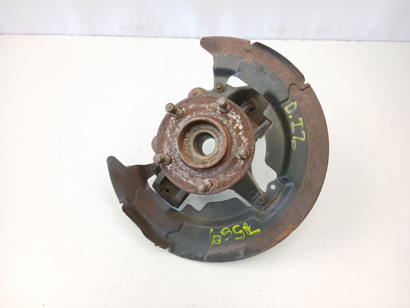Recambio de mangueta delantera izquierda para volvo c30 (533) 1.6 d referencia OEM IAM 30760282  