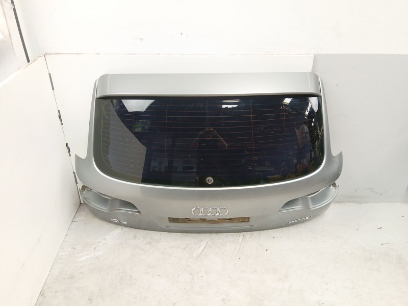 Recambio de porton trasero para audi q7 (4lb) 3.0 tdi quattro referencia OEM IAM 4L0827023  