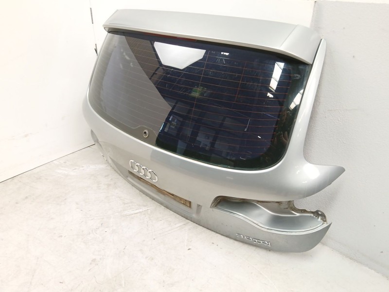 Recambio de porton trasero para audi q7 (4lb) 3.0 tdi quattro referencia OEM IAM 4L0827023  