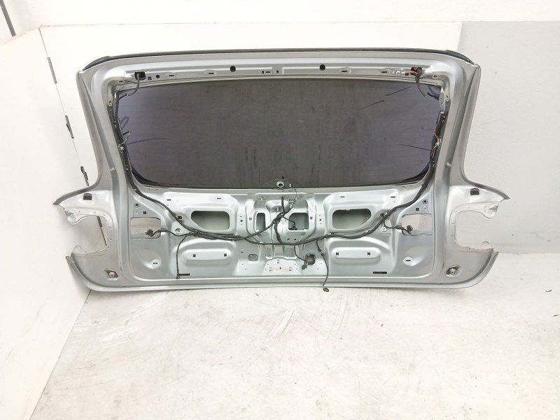 Recambio de porton trasero para audi q7 (4lb) 3.0 tdi quattro referencia OEM IAM 4L0827023  