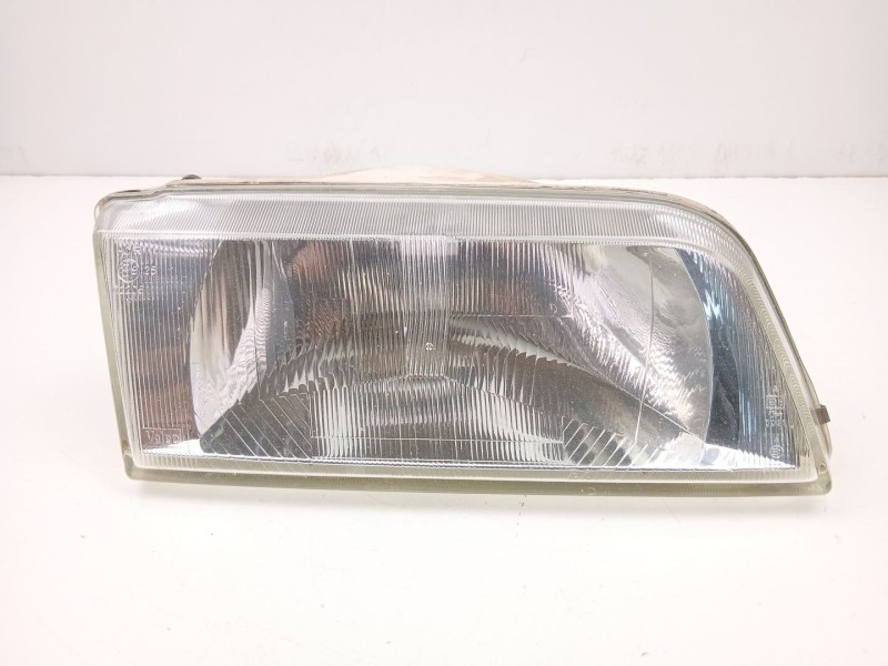 Recambio de faro derecho para citroën zx 1.9 d referencia OEM IAM 95656542  