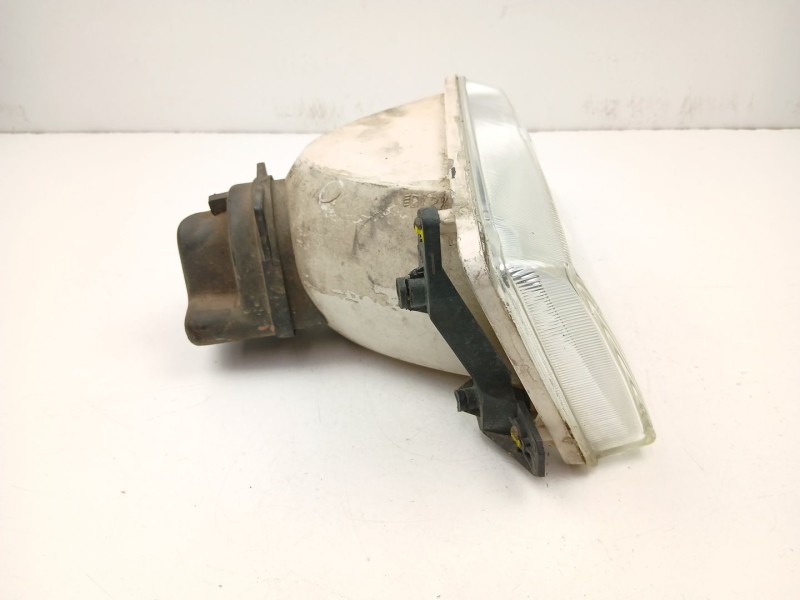 Recambio de faro derecho para citroën zx 1.9 d referencia OEM IAM 95656542  