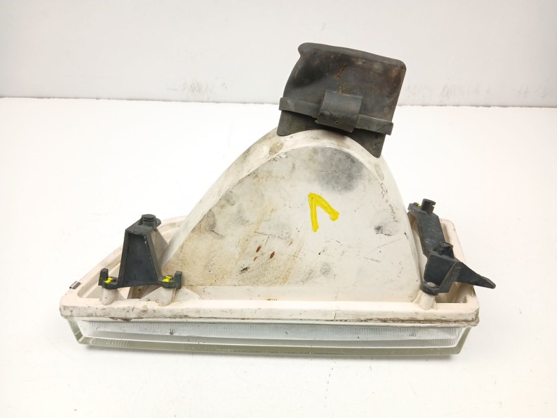 Recambio de faro derecho para citroën zx 1.9 d referencia OEM IAM 95656542  
