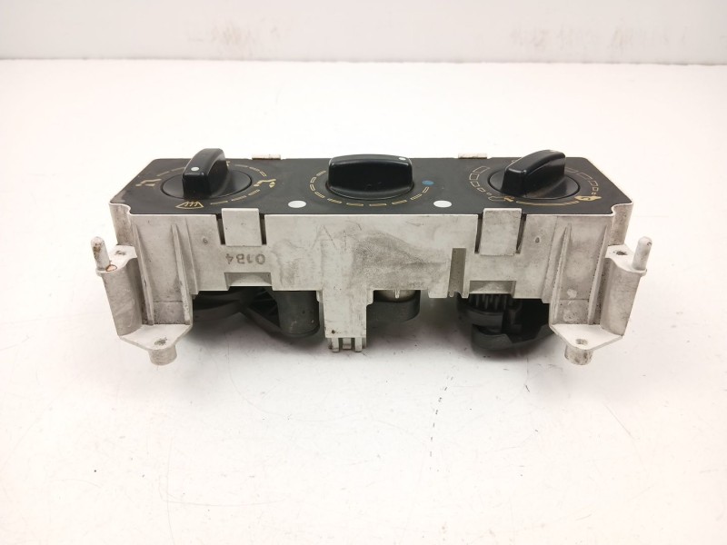 Recambio de mandos calefaccion aire para citroën zx 1.9 d referencia OEM IAM 6451V6  
