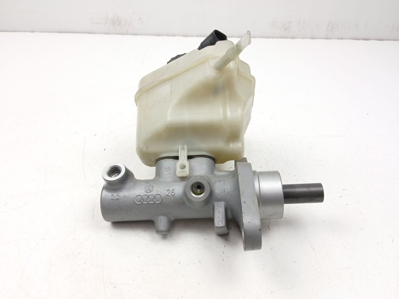 Recambio de bomba de freno para audi q7 (4lb) 3.0 tdi quattro referencia OEM IAM 7L8611019F  