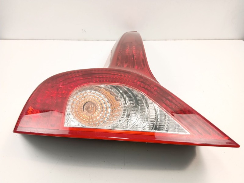 Recambio de piloto trasero izquierdo para volvo c30 (533) 2.0 flexfuel referencia OEM IAM 31213913  