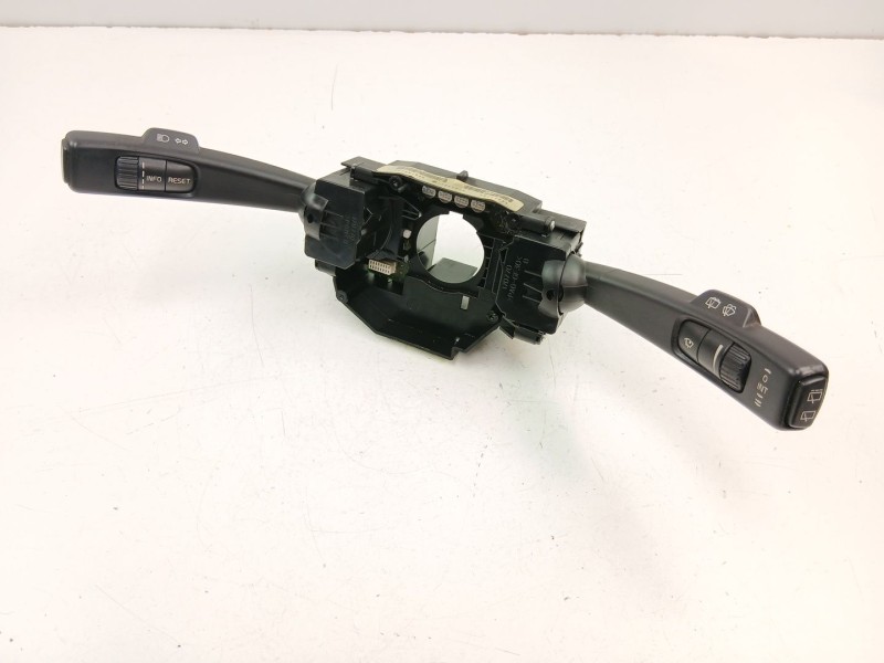 Recambio de mando luces y limpias para volvo c30 (533) 2.0 flexfuel referencia OEM IAM 31264695  