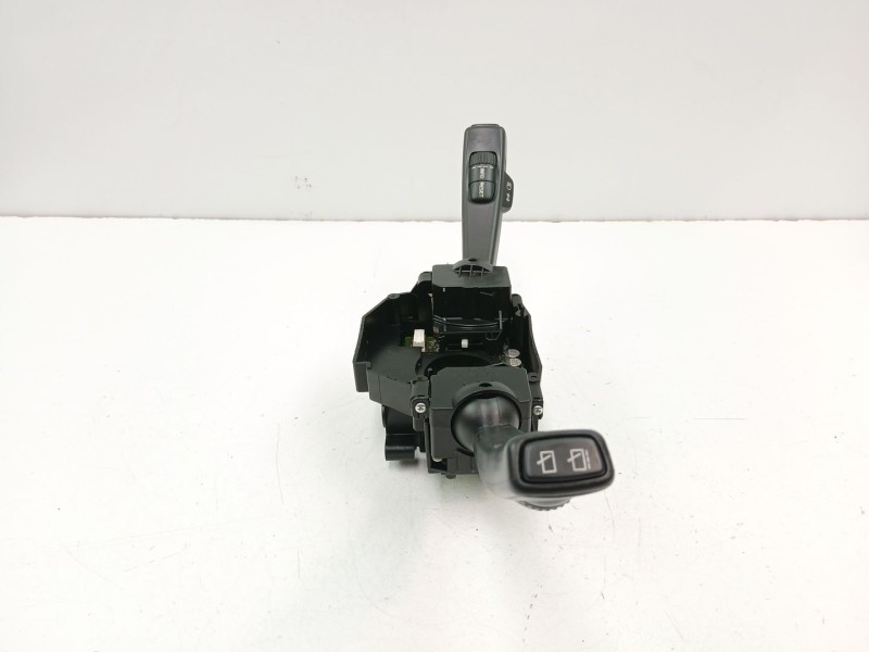 Recambio de mando luces y limpias para volvo c30 (533) 2.0 flexfuel referencia OEM IAM 31264695  