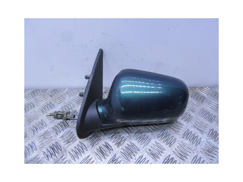 Recambio de retrovisor izq : skoda felicia : 1.9 d (63,90cv) [1998] para skoda felicia 1.9 d referencia OEM IAM   