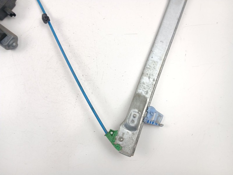 Recambio de elevalunas delantero derecho para citroën c2 1.1 g referencia OEM IAM 9222X2  