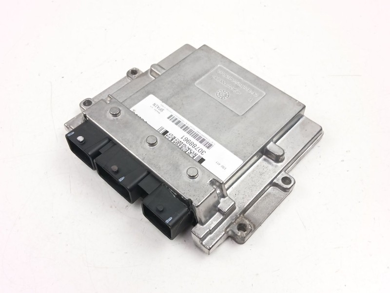 Recambio de centralita para volvo c30 (533) 2.0 flexfuel referencia OEM IAM 30788961  