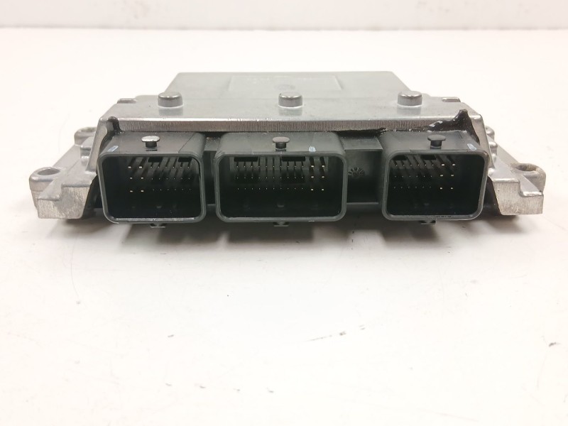 Recambio de centralita para volvo c30 (533) 2.0 flexfuel referencia OEM IAM 30788961  