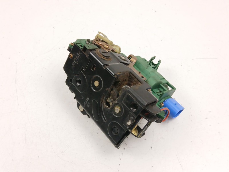 Recambio de cerradura puerta trasera izquierda para seat ibiza iii (6l1) 1.4 16v referencia OEM IAM 3B4839015AG  