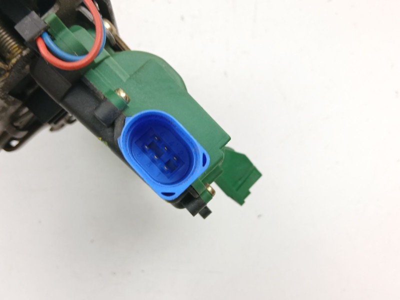 Recambio de cerradura puerta trasera izquierda para seat ibiza iii (6l1) 1.4 16v referencia OEM IAM 3B4839015AG  