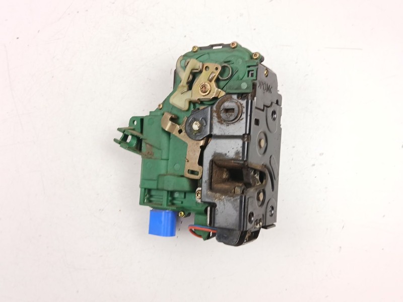 Recambio de cerradura puerta trasera derecha para seat ibiza iii (6l1) 1.4 16v referencia OEM IAM 3B4839016AG  