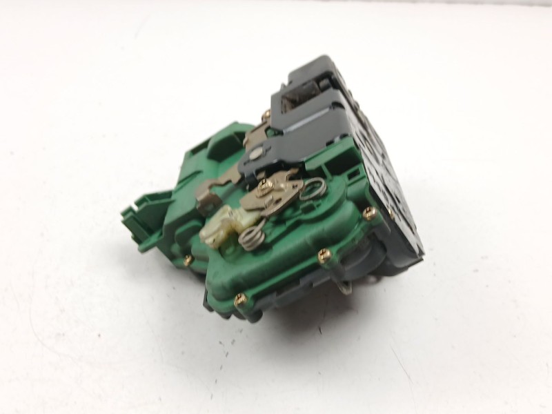 Recambio de cerradura puerta delantera izquierda para seat ibiza iii (6l1) 1.4 16v referencia OEM IAM 3B1837015AM  