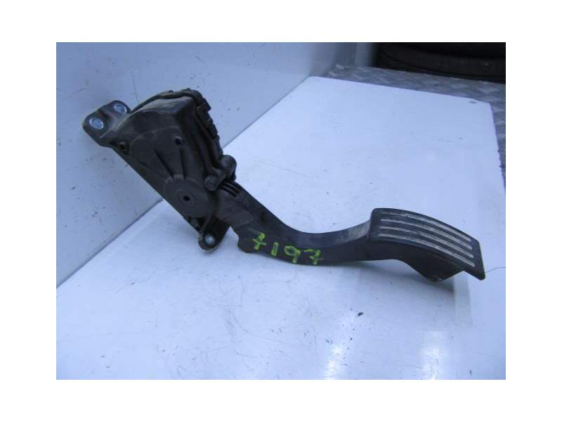 Recambio de potenciometro aceleracion para volvo s40 ii (544) 2.0 d referencia OEM IAM 4M519F836AH 00864101 