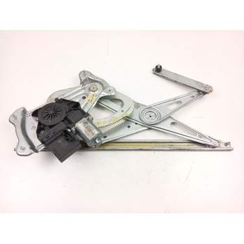 ELEVALUNAS DELANTERO DERECHO 807200001R 