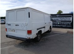mercedes-benz mb furgoneta (w631) del año 1990 2