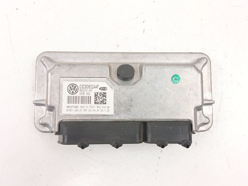 Recambio de centralita para seat ibiza iii (6l1) 1.4 16v referencia OEM IAM 03C906024AF  