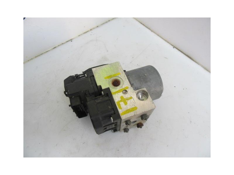 Recambio de abs : nissan terrano : 2.7 dti d/td27-ti (125,12cv) 5p [2004] para nissan terrano 2.7 dti d/td27-ti referencia OEM I