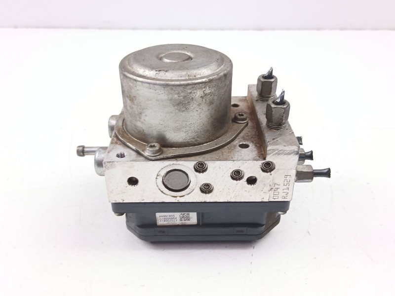 Recambio de abs para nissan juke (f15) 1.5 dci referencia OEM IAM 476601KD2A  