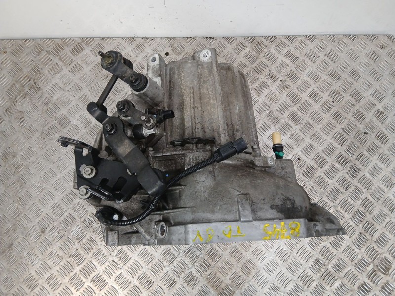 Recambio de caja cambios 6v turbo diesel para kia carens iv 1.7 crdi referencia OEM IAM SD63JC  4300024AAE