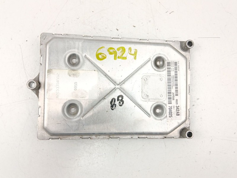 Recambio de centralita para fiat freemont 2.0 jtd referencia OEM IAM 68225342AB  