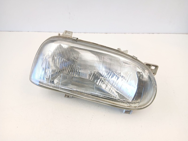 Recambio de faro derecho para volkswagen golf iii (1h1) 1.9 d referencia OEM IAM 1H6941018AM  