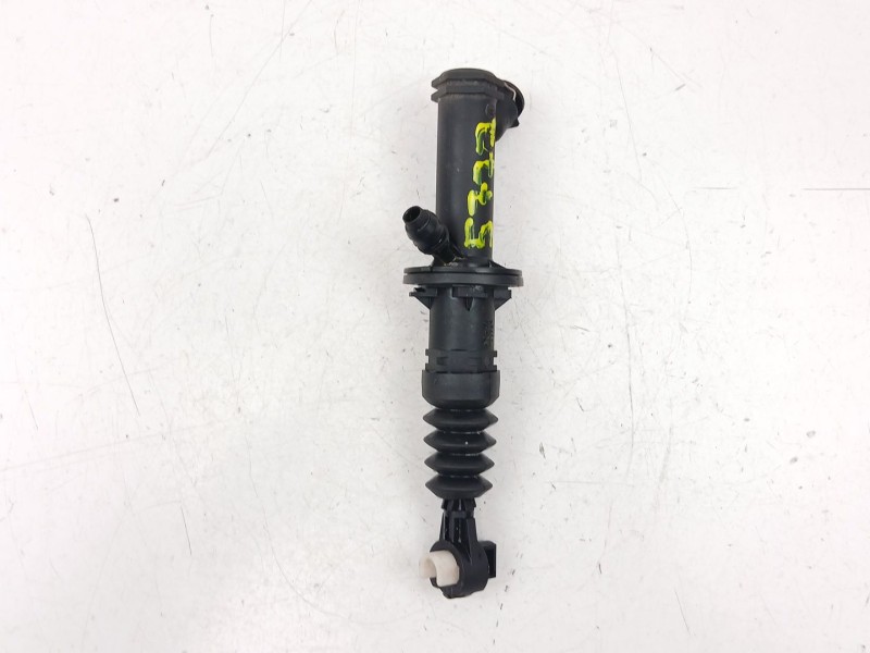 Recambio de bomba embrague para renault clio iv (bh_) 1.5 dci 90 referencia OEM IAM 306100642R  