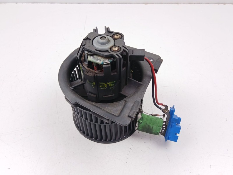Recambio de motor calefaccion para opel vectra b (j96) 1.6 i 16v (f19) referencia OEM IAM 90568692  