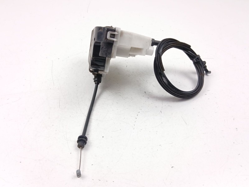 Recambio de cerradura puerta delantera derecha para citroën c2 1.1 g referencia OEM IAM 9136Q7  