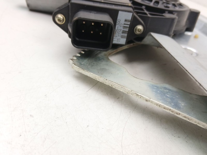 Recambio de elevalunas delantero derecho para opel vectra b (j96) 1.6 i 16v (f19) referencia OEM IAM 90520226  