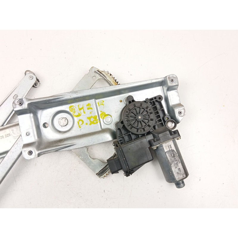 Recambio de elevalunas delantero izquierdo para opel vectra b (j96) 1.6 i 16v (f19) referencia OEM IAM 90520225  