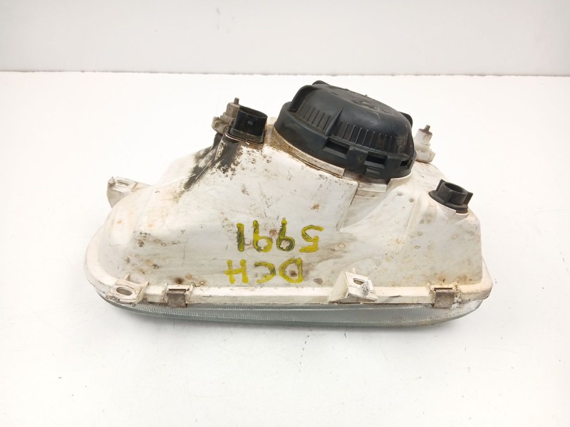 Recambio de faro derecho para volkswagen golf 1.8 g referencia OEM IAM 1H6941018AM  