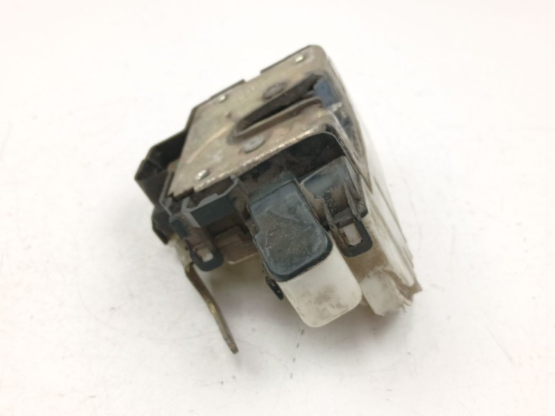 Recambio de cerradura puerta delantera derecha para volkswagen golf 1.4 g referencia OEM IAM 1H1837016  