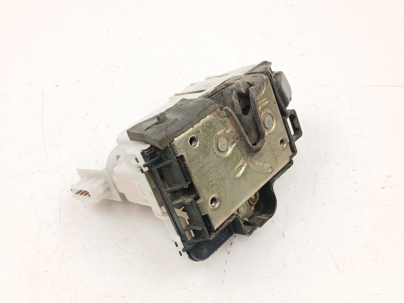 Recambio de cerradura puerta trasera derecha para volkswagen golf 1.9 d referencia OEM IAM 1H4839016A  