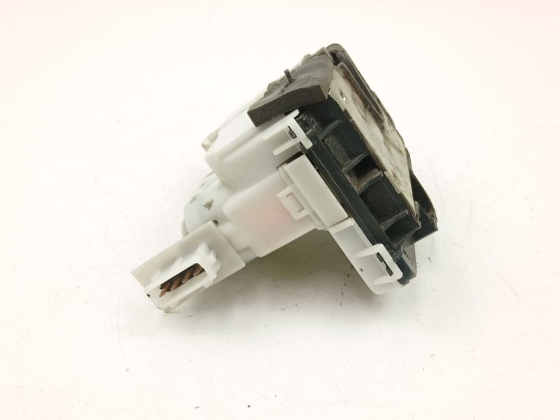 Recambio de cerradura puerta trasera derecha para volkswagen golf 1.9 d referencia OEM IAM 1H4839016A  