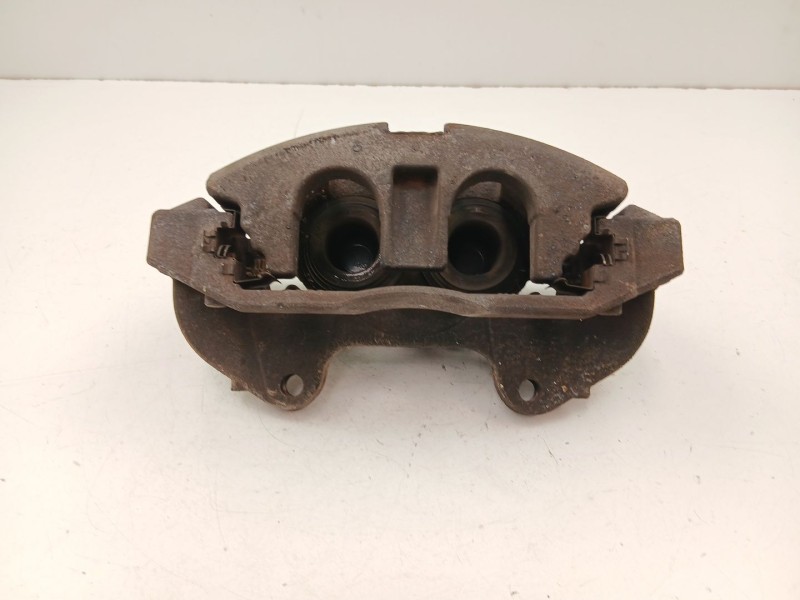 Recambio de pinza freno delantera derecha para fiat freemont 2.0 jtd referencia OEM IAM K68144160AA  
