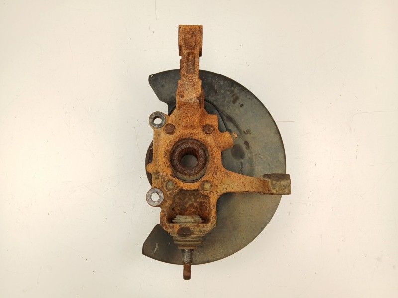 Recambio de mangueta delantera derecha para fiat freemont 2.0 jtd referencia OEM IAM K05171102AC  