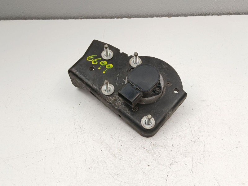 Recambio de potenciometro aceleracion para jeep grand cherokee 3.1 td automatico referencia OEM IAM 5303157  