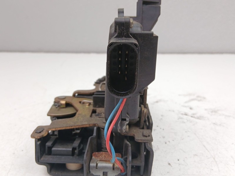 Recambio de cerradura puerta delantera derecha para audi tt (8n3) 1.8 t referencia OEM IAM 8N1837016  