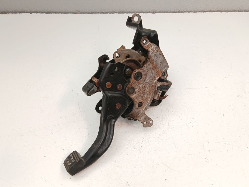 Recambio de palanca freno de mano para fiat freemont 2.0 jtd referencia OEM IAM 04743865AG  