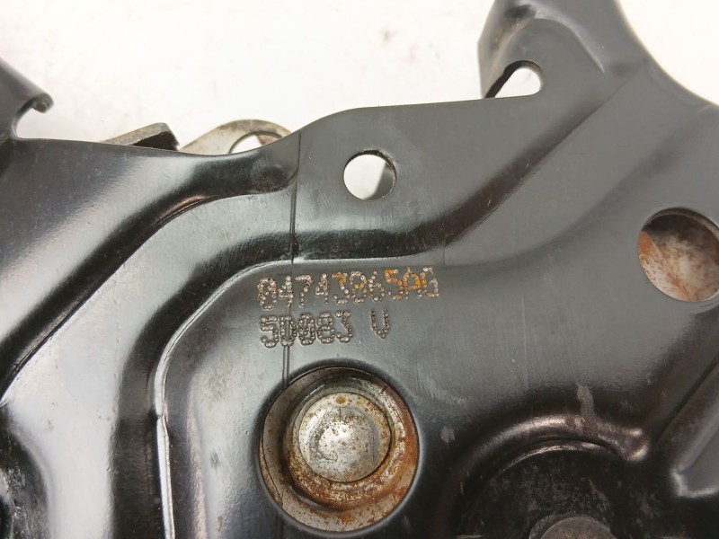 Recambio de palanca freno de mano para fiat freemont 2.0 jtd referencia OEM IAM 04743865AG  