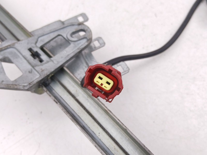 Recambio de elevalunas delantero derecho para volvo 460 (464) 1.6 referencia OEM IAM 467115  