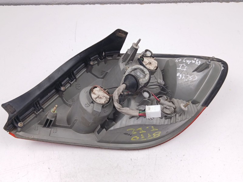 Recambio de piloto trasero izquierdo para hyundai coupe ii (gk) 1.6 16v referencia OEM IAM 92401-2CXXX  