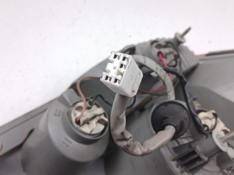 Recambio de piloto trasero derecho para hyundai coupe ii (gk) 1.6 16v referencia OEM IAM 92402-2CXXX  