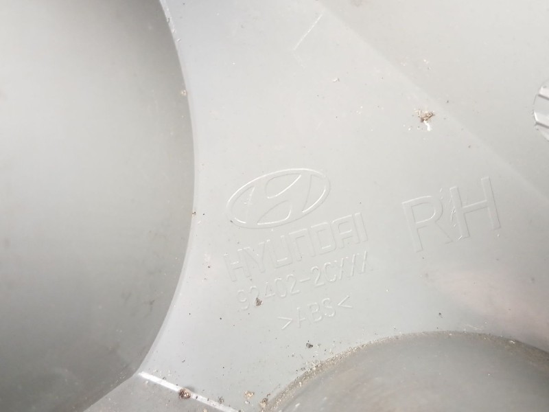 Recambio de piloto trasero derecho para hyundai coupe ii (gk) 1.6 16v referencia OEM IAM 92402-2CXXX  