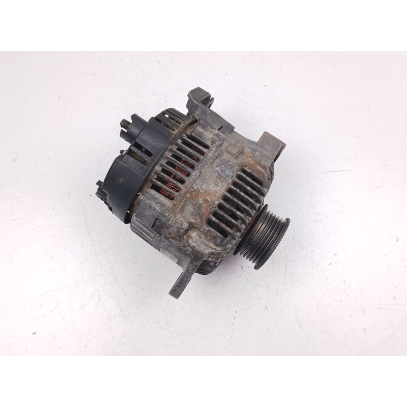 Recambio de alternador para renault clio ii (bb_, cb_) 1.9 dti (b/cb0u) referencia OEM IAM 8200690195  