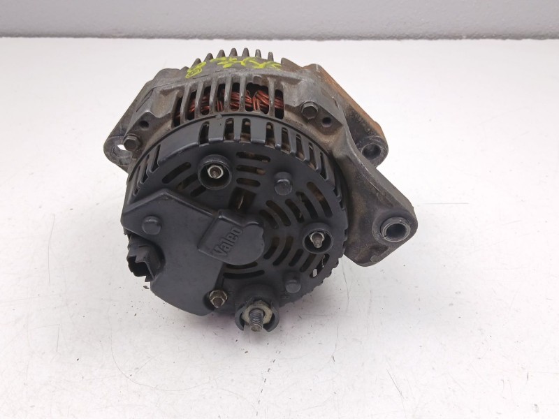 Recambio de alternador para renault clio ii (bb_, cb_) 1.9 dti (b/cb0u) referencia OEM IAM 8200690195  